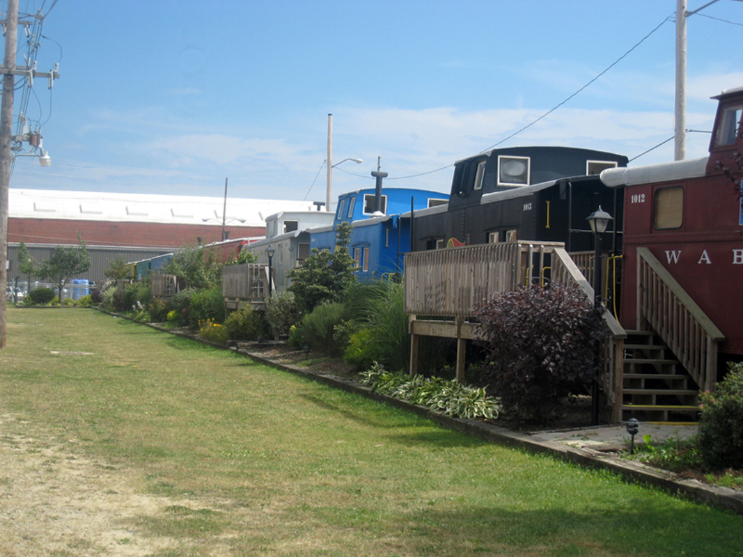 67 Caboose Motel IMG_0829a