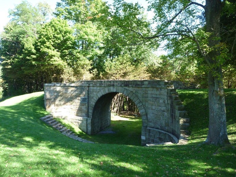 08 Skew Arch Bridge P1000424