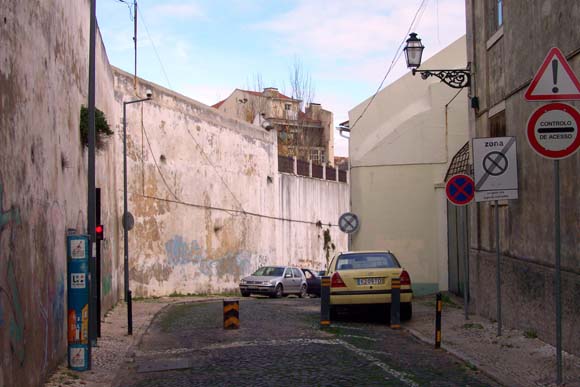 214 Lisbon Alfma DCP_2046