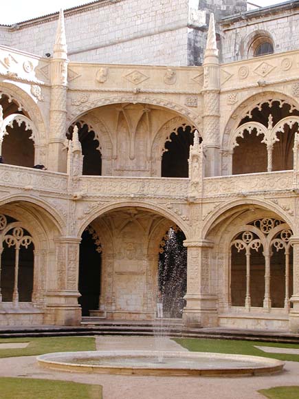 241 Lisbon Mosteiro dos Jeronimos PC270114