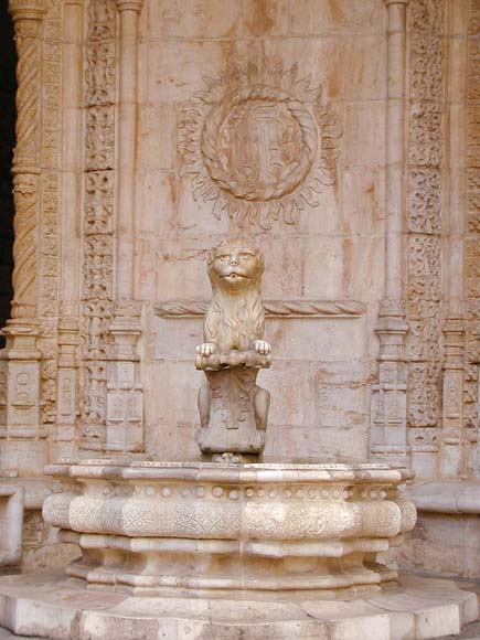 251 Lisbon Mosteiro dos Jeronimos PC270111