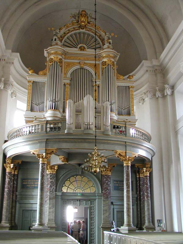 2260 Organ Kalmar Cathederal P6120099